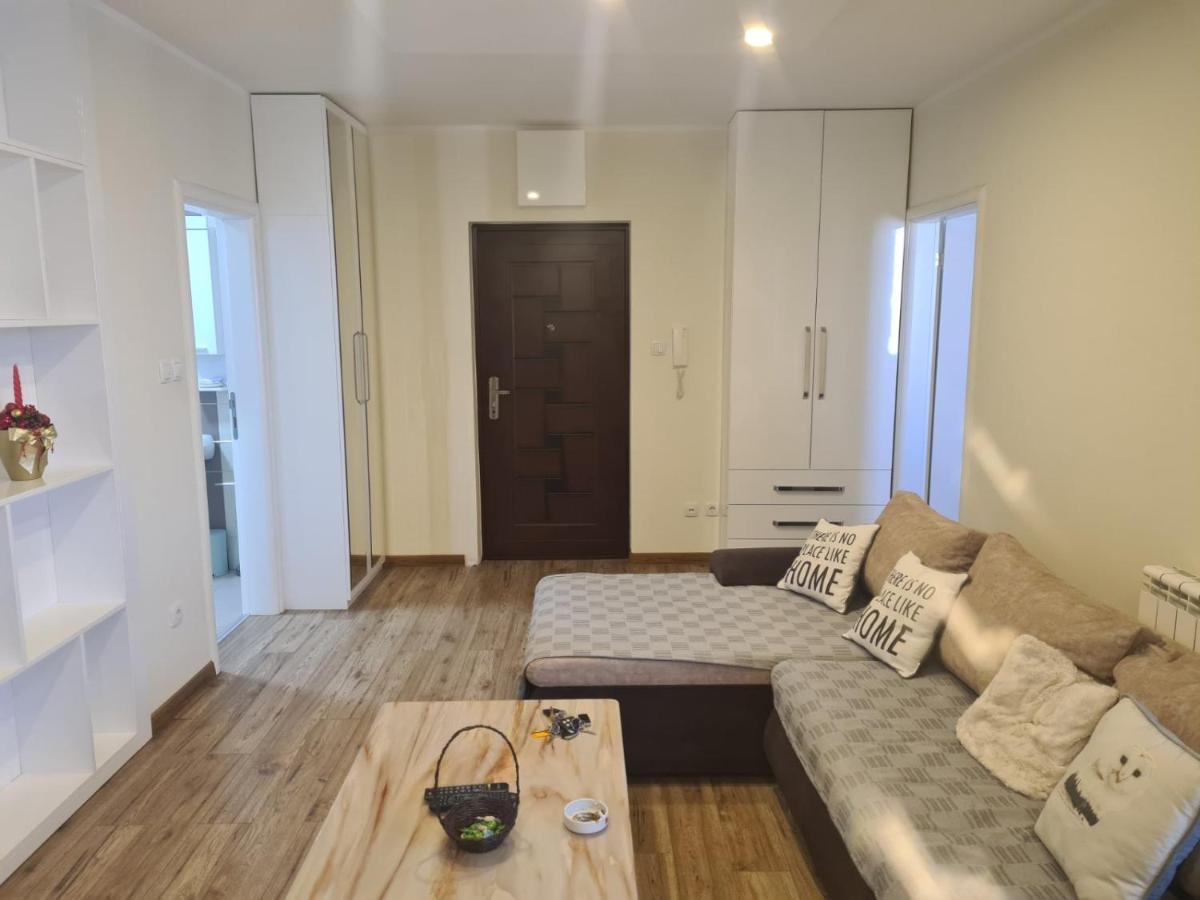 Casa Mia Apartment Novi Sad Exterior photo